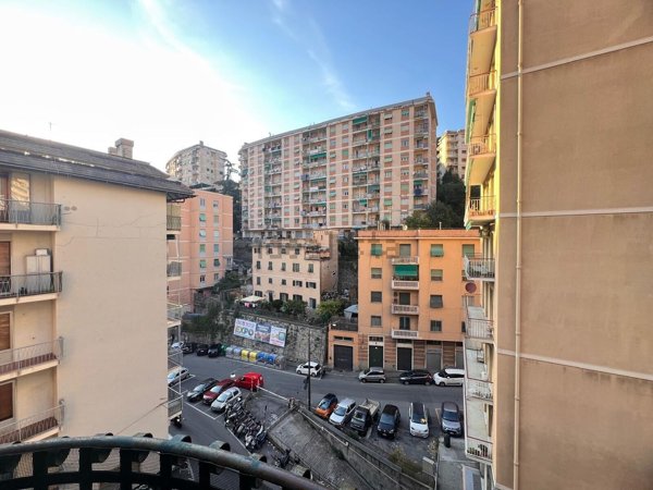 appartamento in vendita a Genova in zona Quezzi