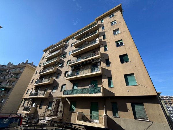 appartamento in vendita a Genova in zona Sampierdarena