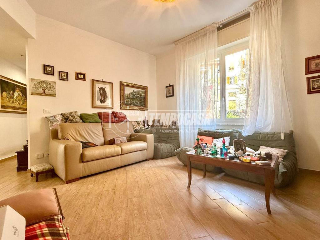 appartamento in vendita a Genova in zona Borzoli