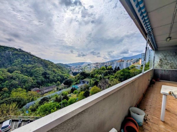 appartamento in vendita a Genova in zona Begato