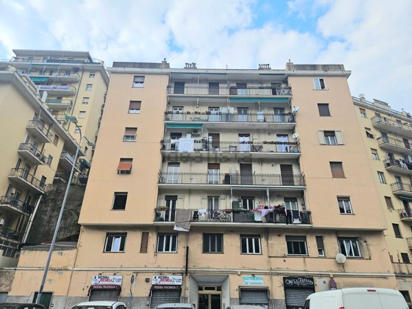 appartamento in vendita a Genova in zona Molassana