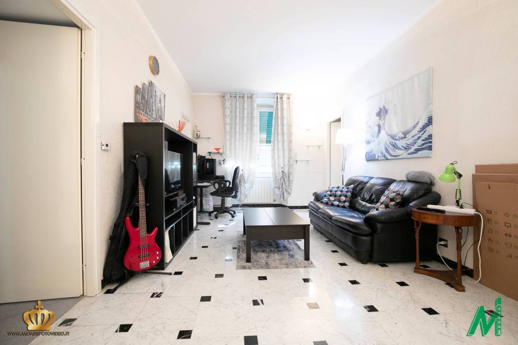 appartamento in vendita a Genova in zona Foce