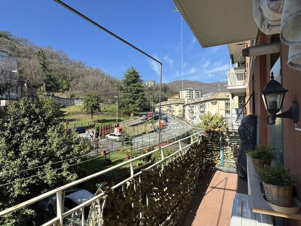 appartamento in vendita a Genova in zona Molassana