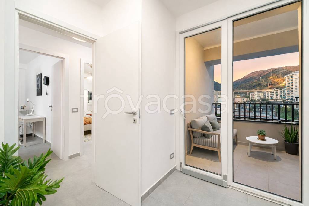 appartamento in vendita a Genova in zona Sestri Ponente