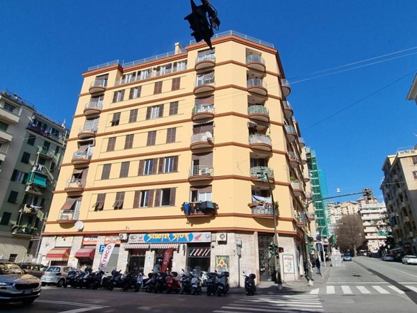 appartamento in vendita a Genova in zona Marassi