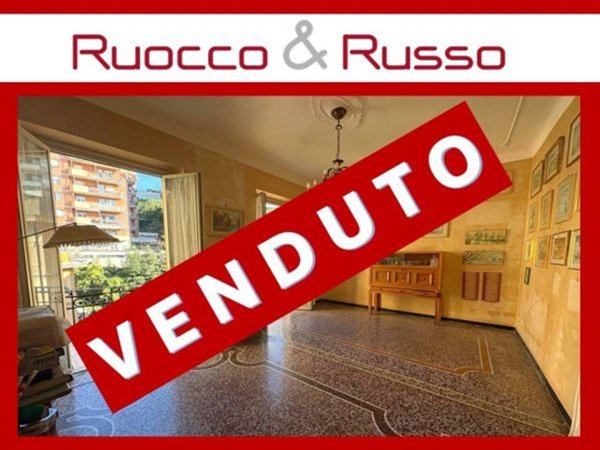 appartamento in vendita a Genova in zona Castelletto