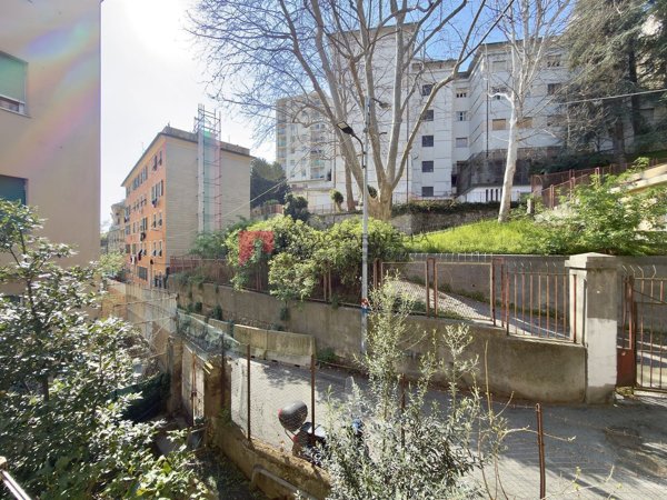 appartamento in vendita a Genova in zona San Fruttuoso