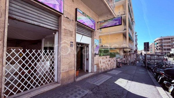 negozio in vendita a Genova