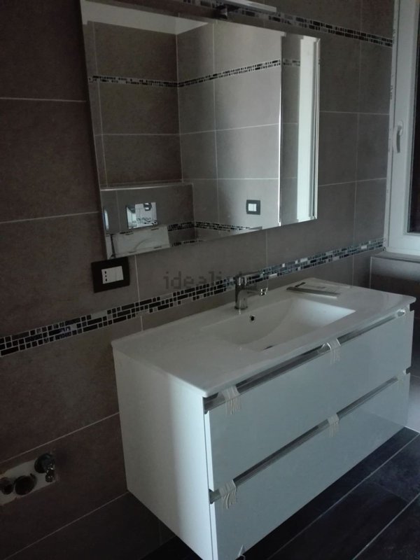 appartamento in vendita a Genova in zona Struppa