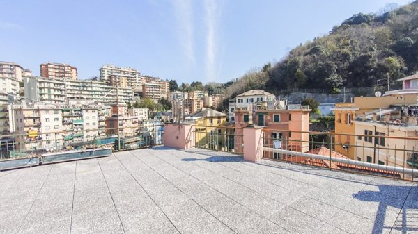 appartamento in vendita a Genova in zona Certosa