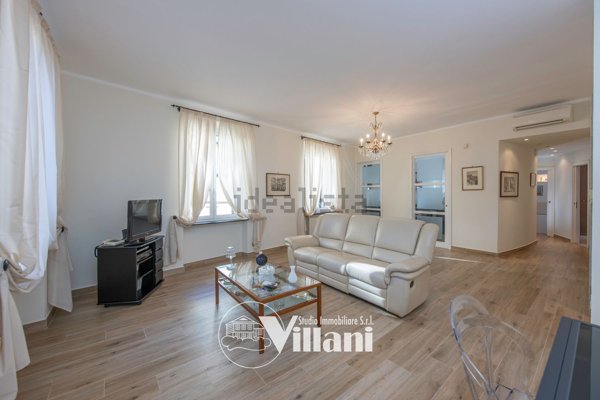 appartamento in vendita a Genova in zona Albaro