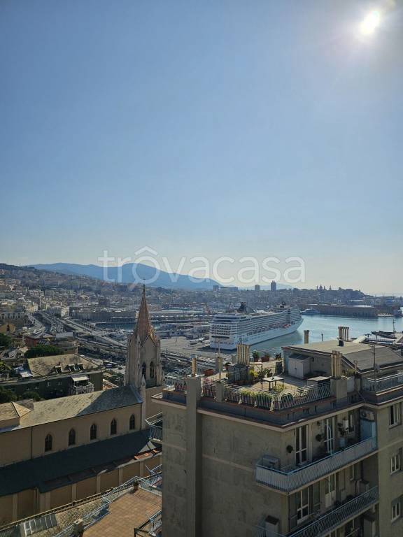 appartamento in vendita a Genova in zona DiNegro