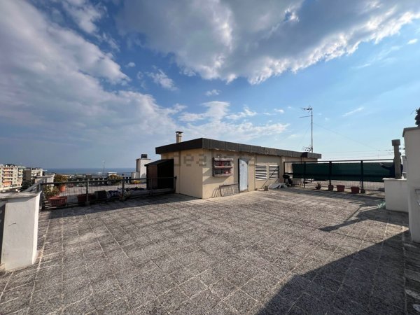 appartamento in vendita a Genova in zona Pegli