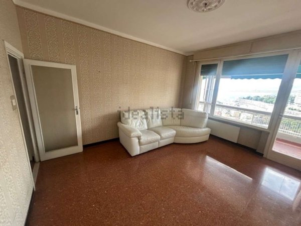 appartamento in vendita a Genova in zona Marassi