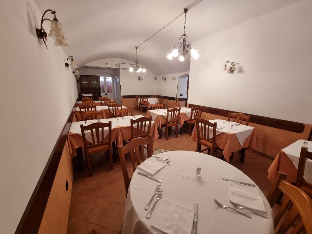 negozio in vendita a Genova in zona Pegli