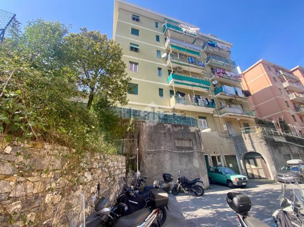 appartamento in vendita a Genova in zona Struppa