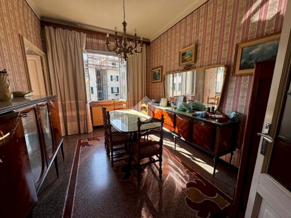 appartamento in vendita a Genova in zona Sampierdarena