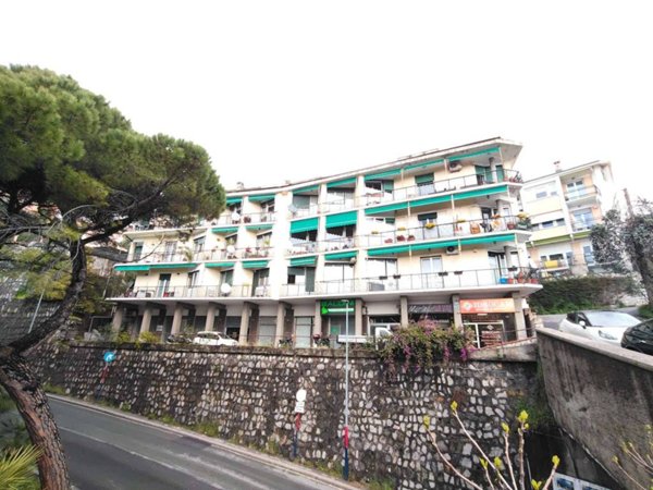 appartamento in vendita a Genova in zona Nervi