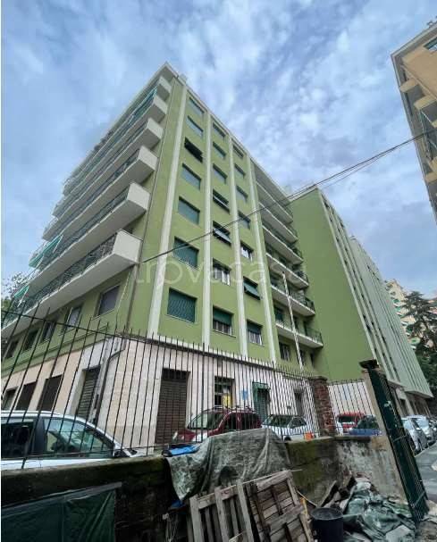 appartamento in vendita a Genova in zona Sampierdarena
