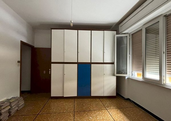 appartamento in vendita a Genova in zona Palmaro / Pra'