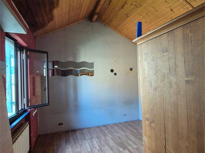 appartamento in vendita a Genova in zona San Gottardo/Sant'Eusebio