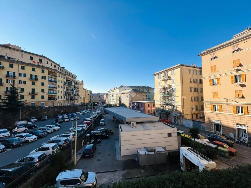 appartamento in vendita a Genova in zona Borzoli