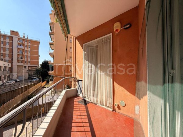 appartamento in vendita a Genova in zona Sestri Ponente