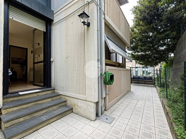 appartamento in vendita a Genova in zona Pegli