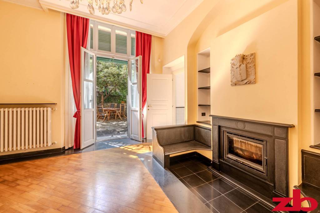 appartamento in vendita a Genova in zona San Vincenzo