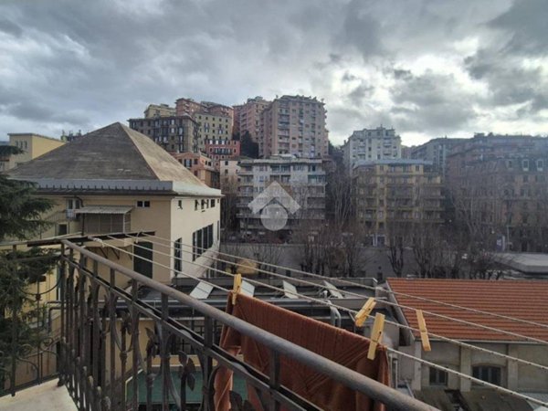 appartamento in vendita a Genova in zona Marassi
