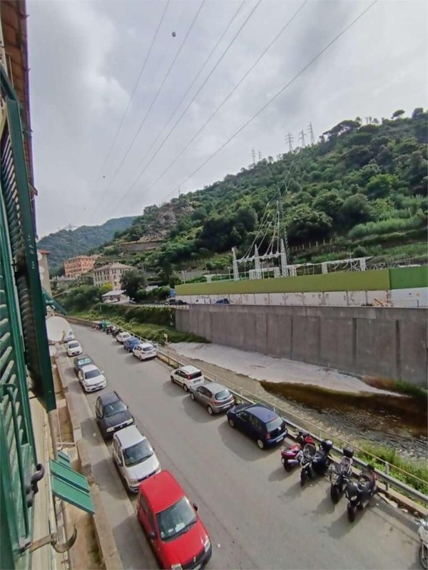 appartamento in vendita a Genova in zona Pegli