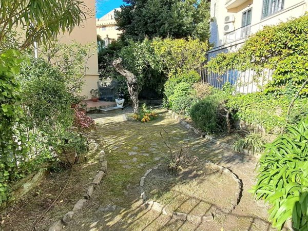 appartamento in vendita a Genova in zona Albaro