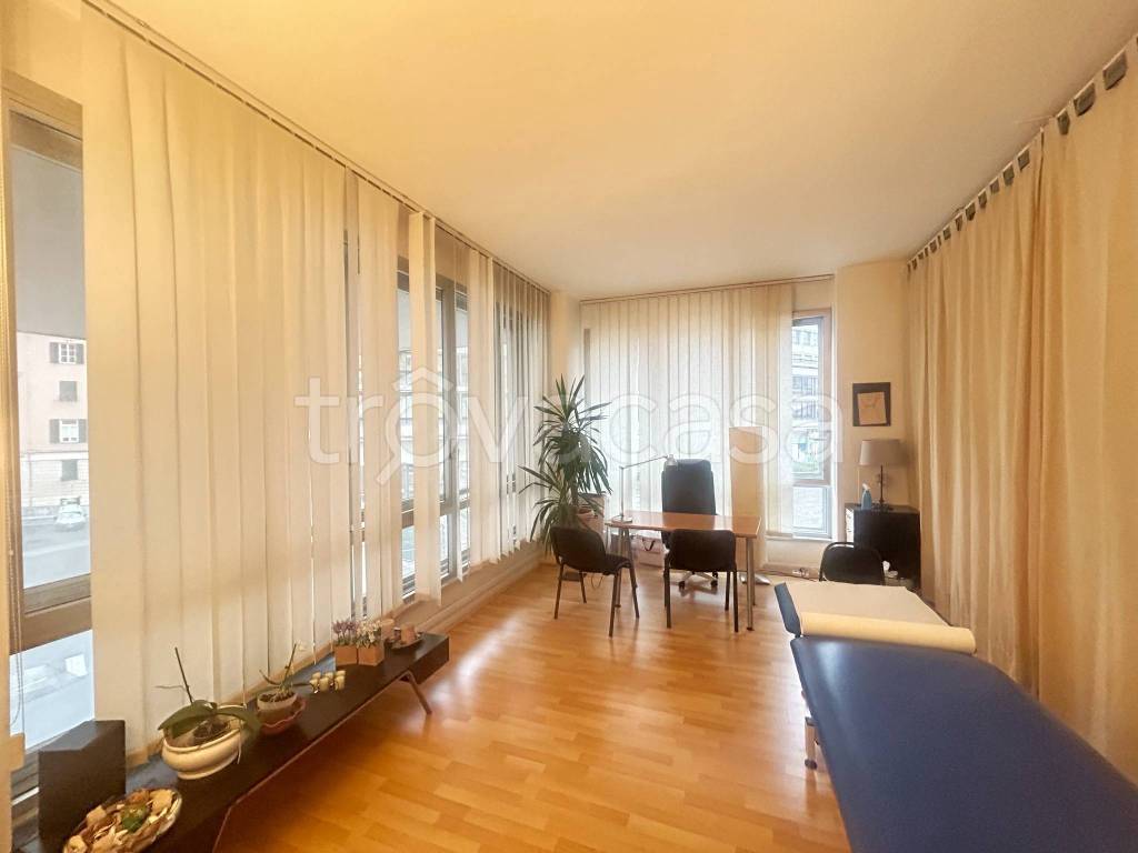 ufficio in vendita a Genova in zona Portoria / Piccapietra