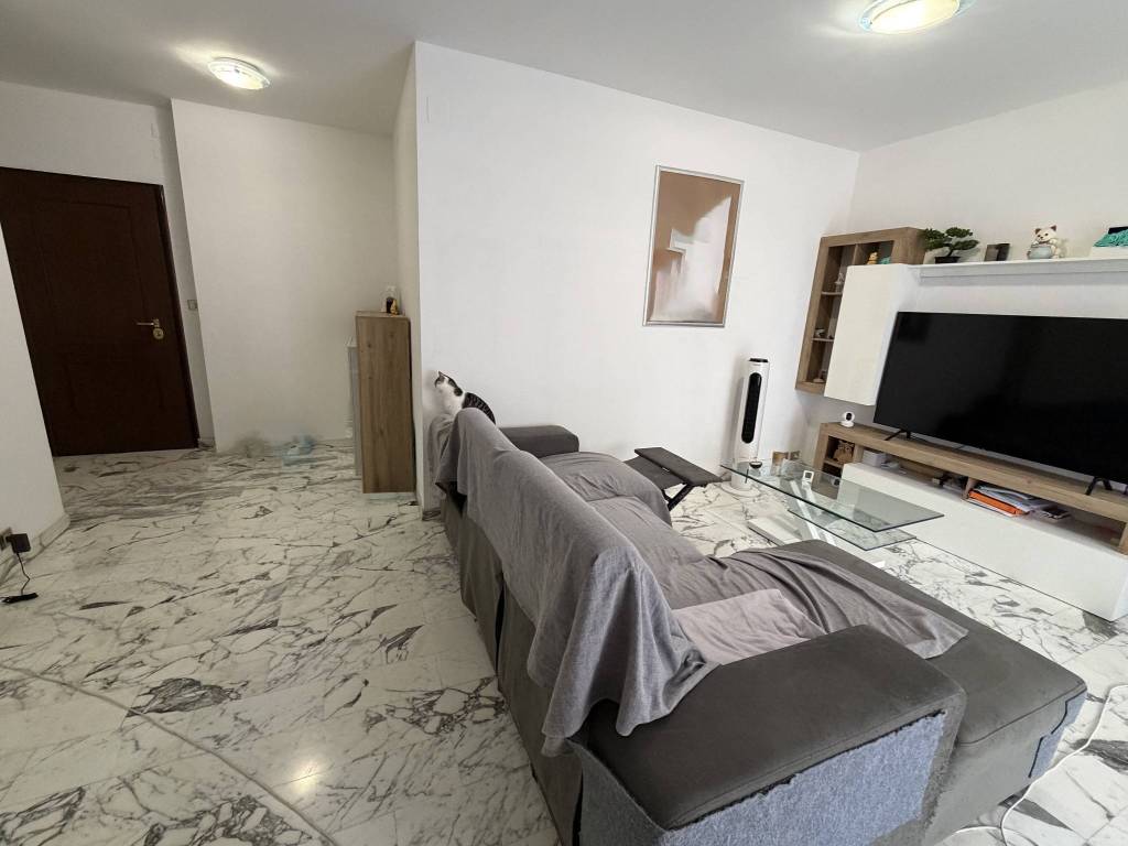 appartamento in vendita a Genova in zona Staglieno