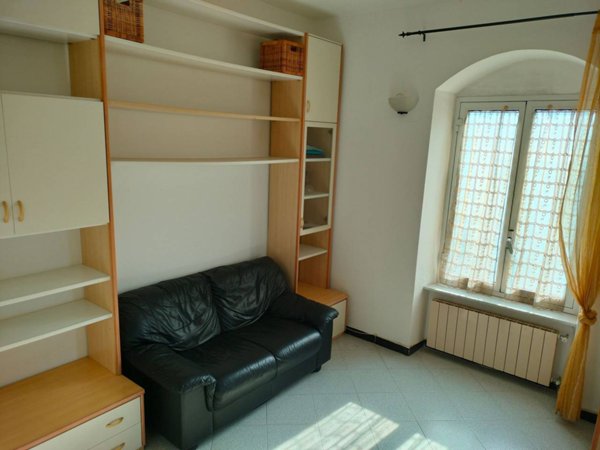 appartamento in vendita a Genova in zona Bolzaneto