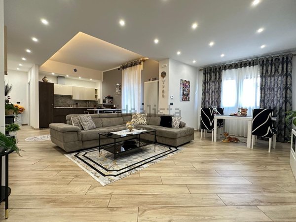 appartamento in vendita a Genova in zona Marassi