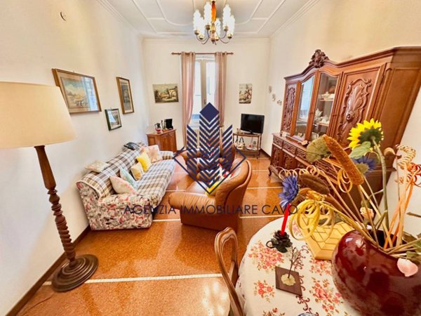 appartamento in vendita a Genova in zona Foce