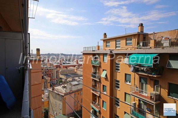 appartamento in vendita a Genova in zona Staglieno