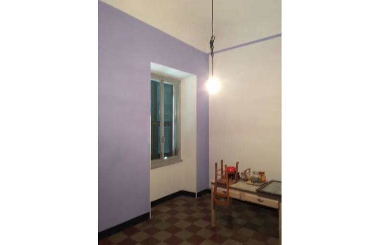 appartamento in vendita a Genova in zona Rivarolo