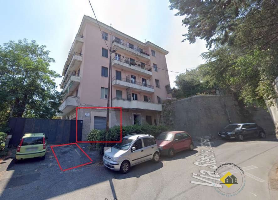 appartamento in vendita a Genova in zona Sturla