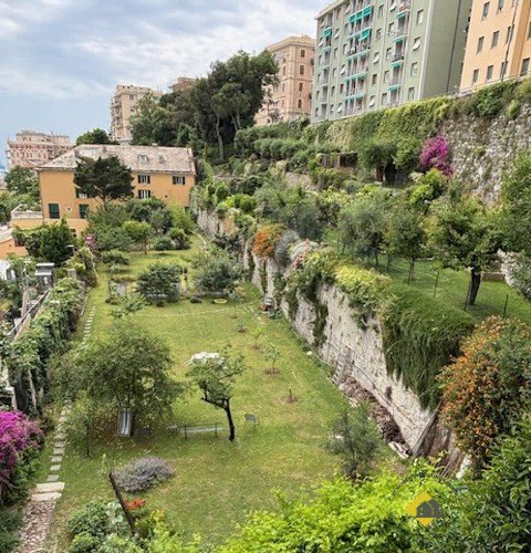 appartamento in vendita a Genova