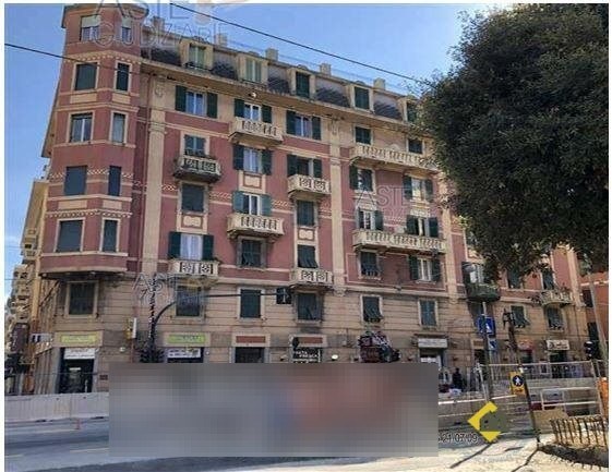 appartamento in vendita a Genova in zona Cornigliano