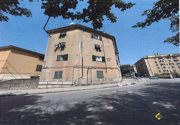 appartamento in vendita a Genova in zona Bolzaneto