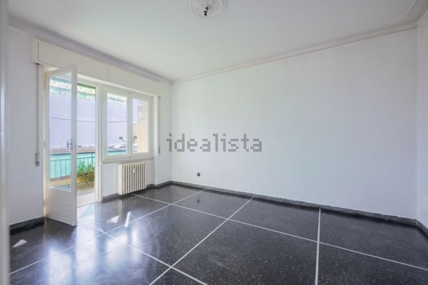 appartamento in vendita a Genova in zona Sampierdarena