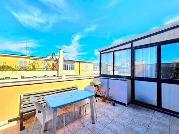 appartamento in vendita a Genova in zona Foce