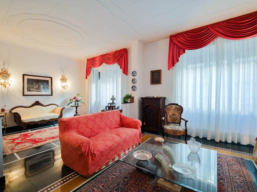 appartamento in vendita a Genova