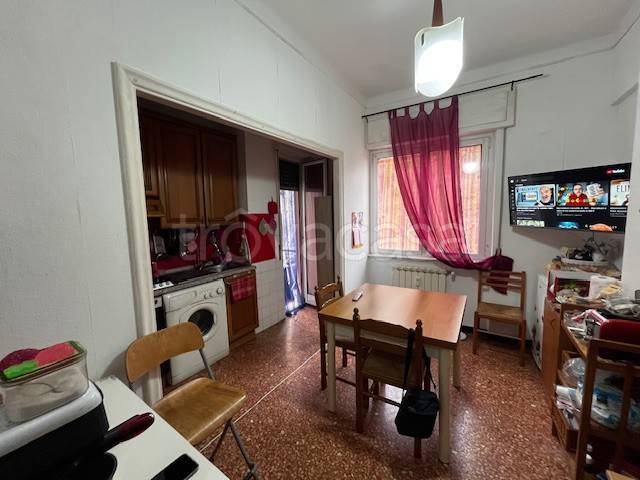 appartamento in vendita a Genova in zona Certosa