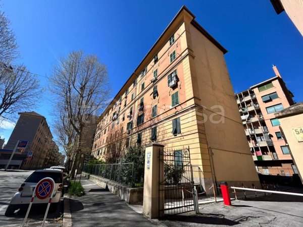 appartamento in vendita a Genova in zona Sampierdarena