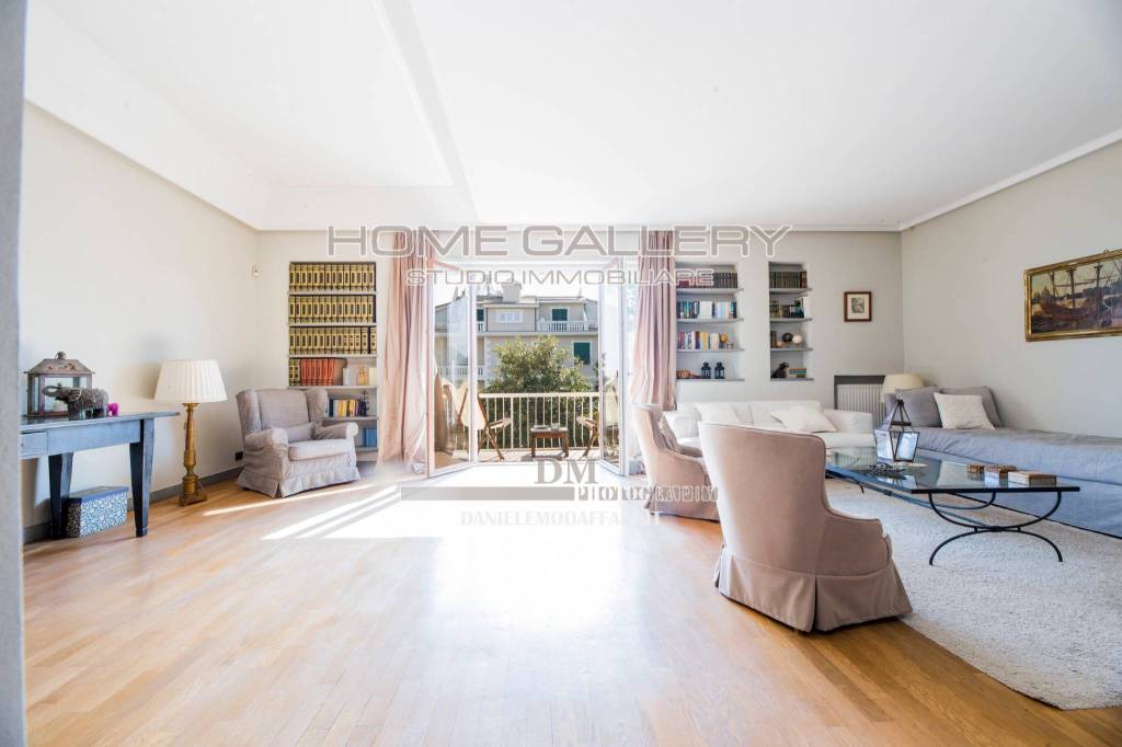 appartamento in vendita a Genova in zona Albaro