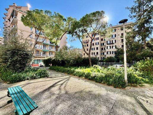 appartamento in vendita a Genova in zona Marassi